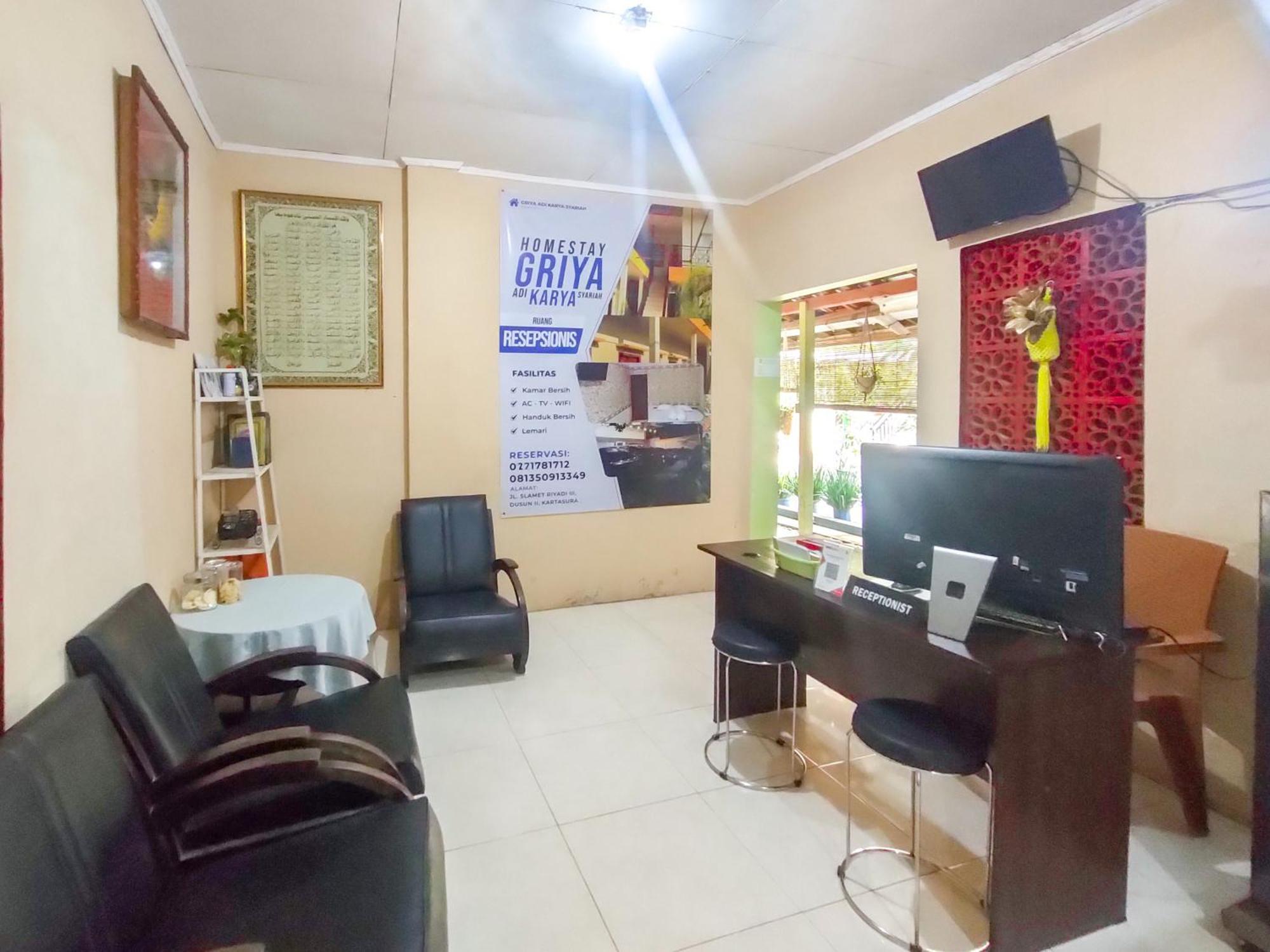 فندق Reddoorz Syariah At Graha Adi Karya Kartasura Kartosuro المظهر الخارجي الصورة